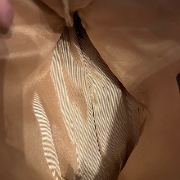 Ora Delphine bucket bag with makeup case - Picture 5 of 11